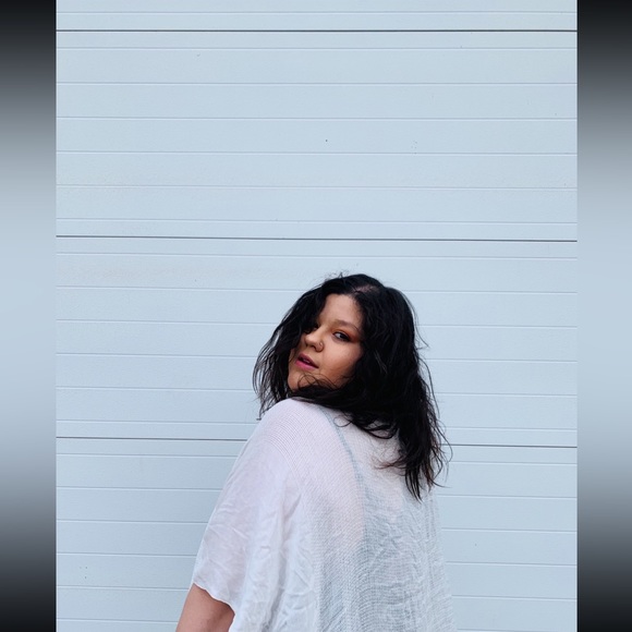 Meet your Posher, Ellie - Picture 1 of 1